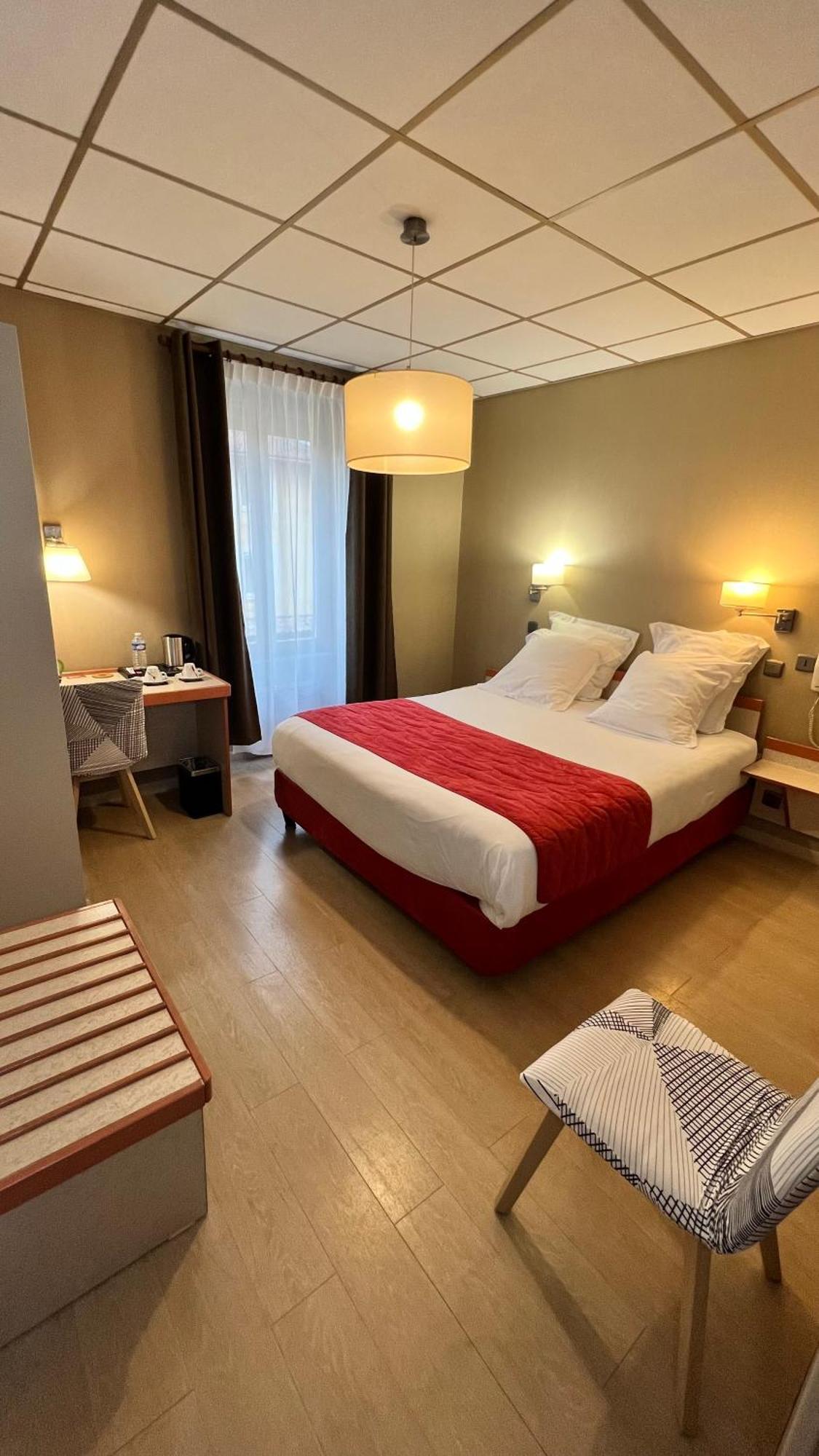 Logis Restaurant Azalees Hotel