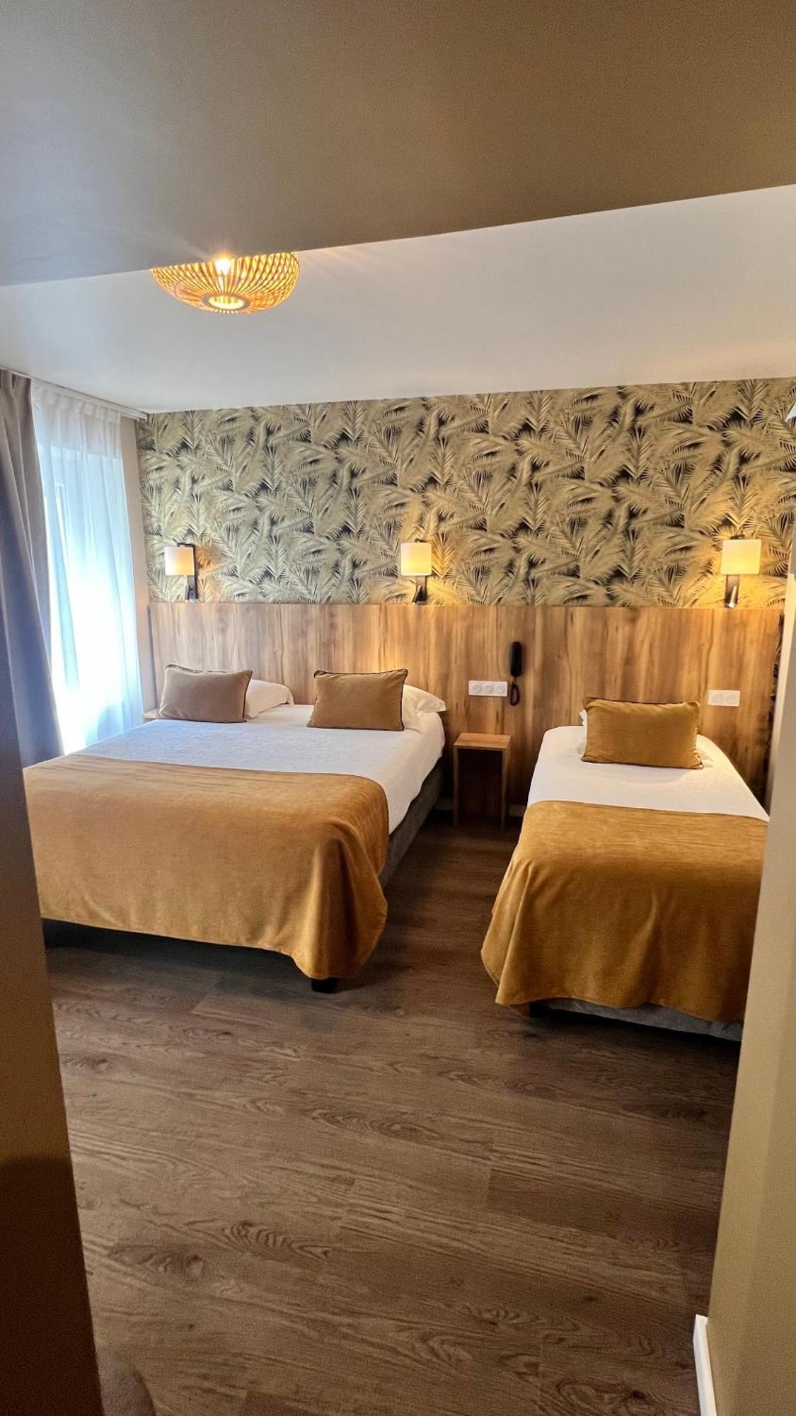 Hotel Logis Restaurant Azalees