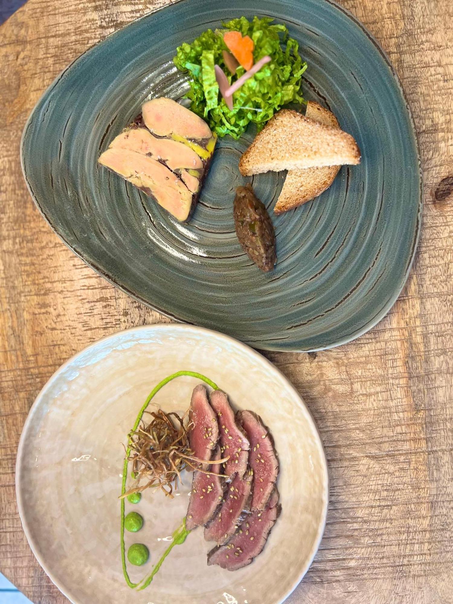 Logis Restaurant Azalees Tournon-sur-Rhone