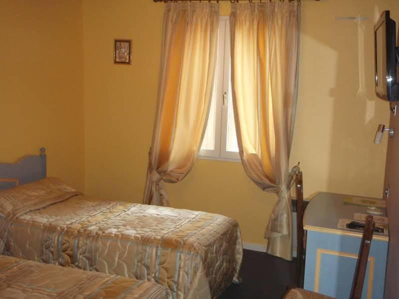 Hotel Azalées 3*